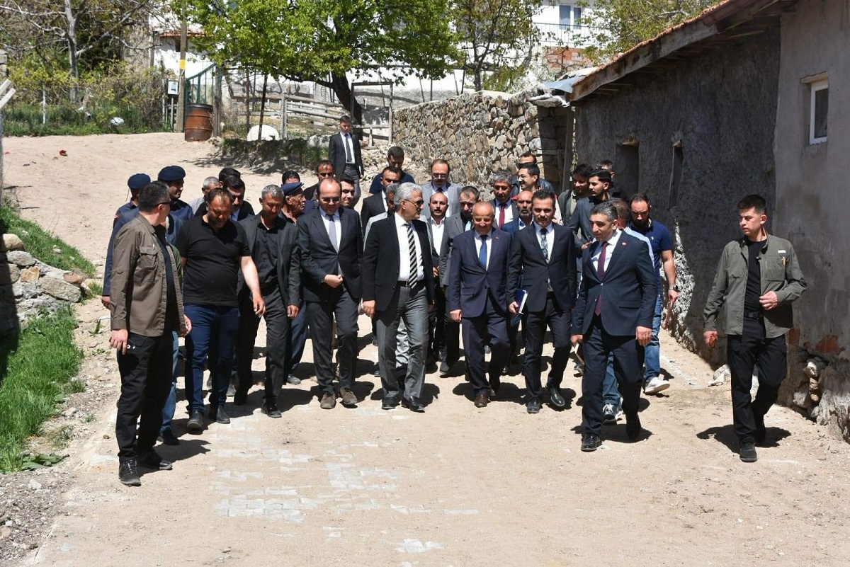Valimiz Sayın Mehmet MAKAS' ın Konur Köyü Ziyareti